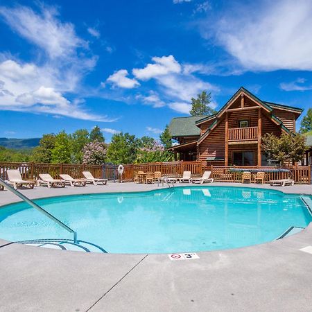 Misty Mountain Hideaway, 3 Bedrooms, Sleeps 10, Pool Access, Wifi Pigeon Forge Eksteriør billede