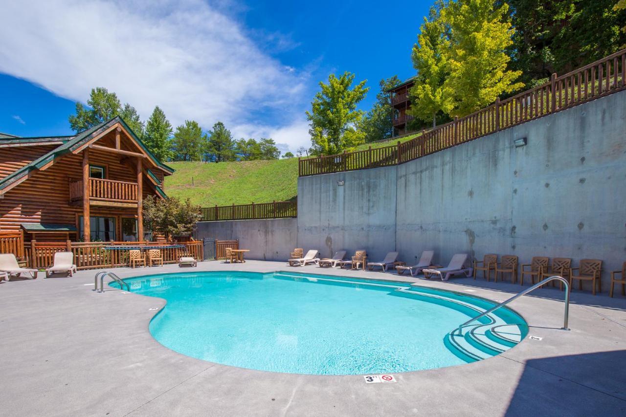 Misty Mountain Hideaway, 3 Bedrooms, Sleeps 10, Pool Access, Wifi Pigeon Forge Eksteriør billede