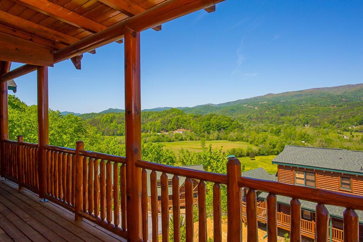 Misty Mountain Hideaway, 3 Bedrooms, Sleeps 10, Pool Access, Wifi Pigeon Forge Eksteriør billede